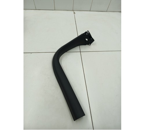 Обшивка двери багажника левая