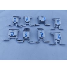 Петля двери