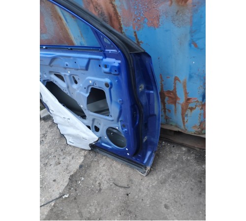 Дверь передняя левая