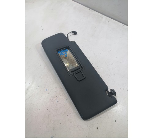 Козырек солнцезащитный левый