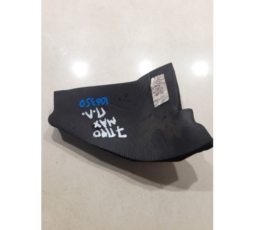 Пыльник крыла передний левый