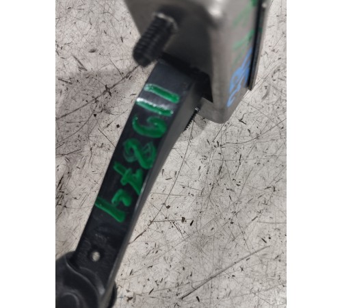 Ограничитель двери задний правый