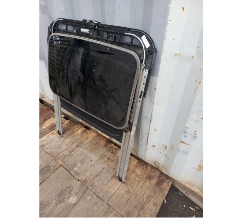 Люк крыши электрический (панорама) в сборе