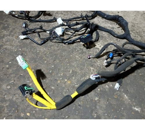 Электропроводка подторпедная