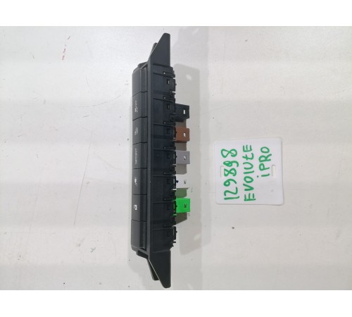 Блок кнопок многофункциональных центральной консоли