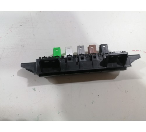 Блок кнопок многофункциональных центральной консоли