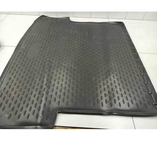 Коврик багажника