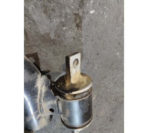 Рычаг подвески(задний правый)