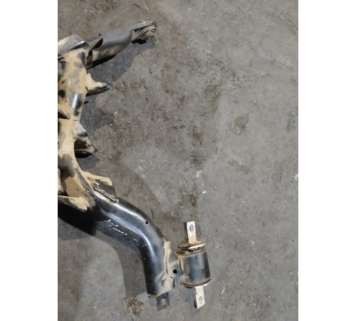 Рычаг подвески(задний правый)