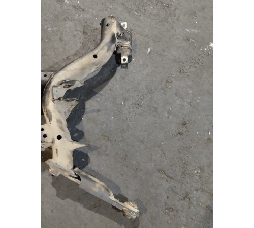 Рычаг подвески(задний правый)