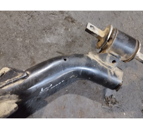 Рычаг подвески(задний правый)