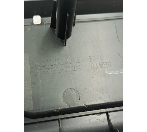 Накладка порога передняя левая