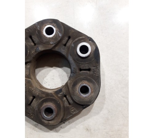 Эластичная муфта карданного вала