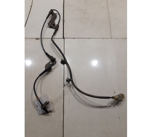 Датчик ABS(передний левый)