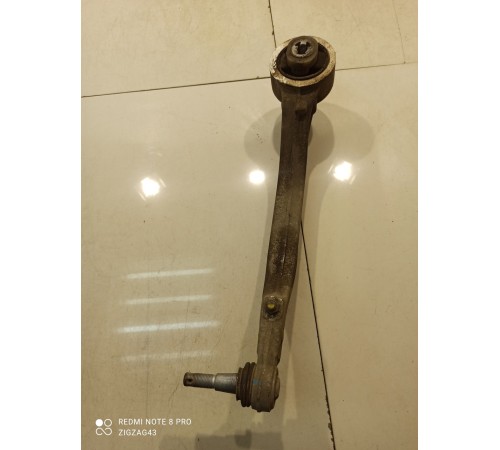 Рычаг подвески(передний правый)