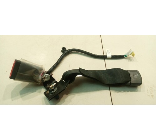 Ответная часть заднего левого ремня безопасности