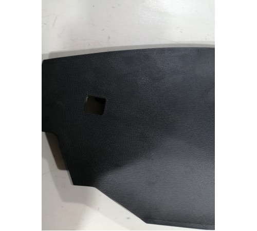 Накладка центральной консоли левая