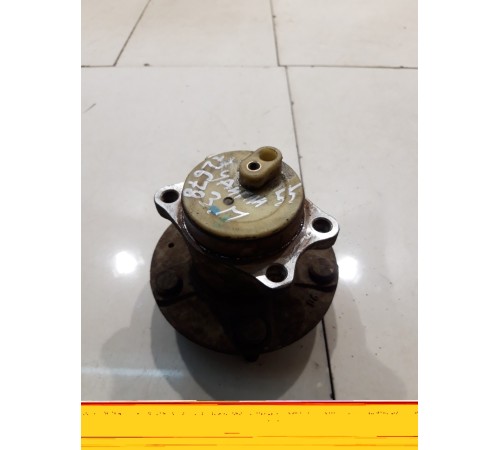 Ступица (задняя, правая)