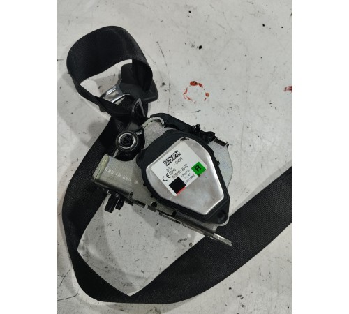 Ремень безопасности (задний правый)