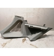 Накладка стойки задняялевая