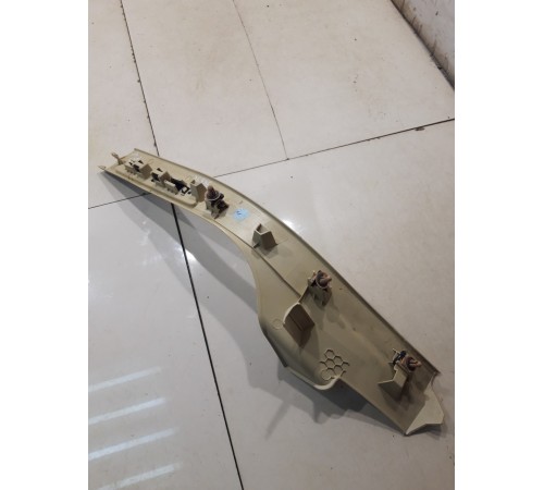 Накладка порога (задняя, левая, внутренняя)