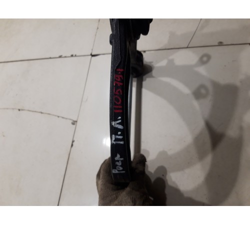 Рычаг подвески(передний левый)