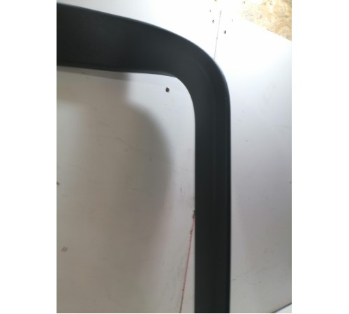 Обшивка крышки багажника