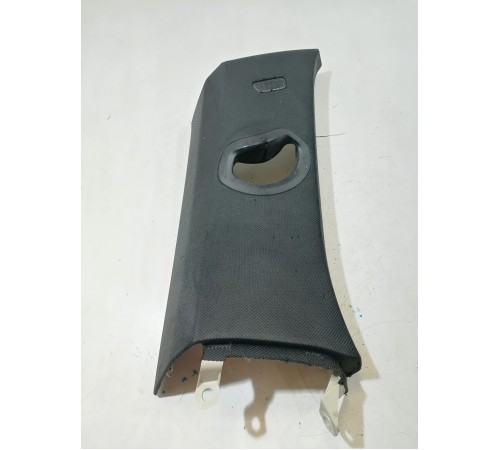 Обшивка стойки задняя левая верхняя