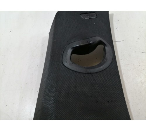 Обшивка стойки задняя левая верхняя