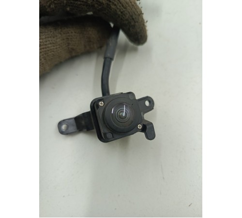 Камера зеркала заднего вида правая