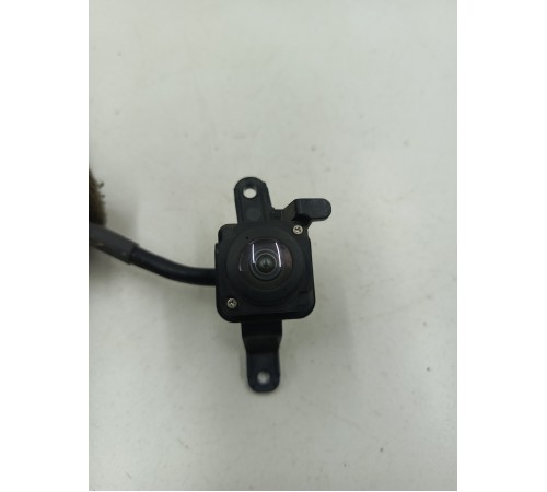 Камера зеркала заднего вида правая