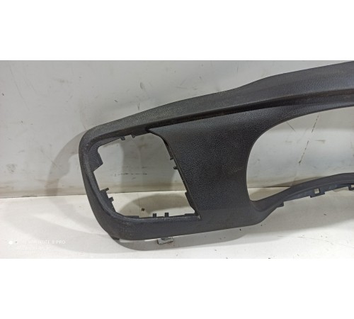 Накладка торпедо левая