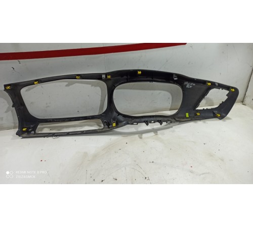 Накладка торпедо левая