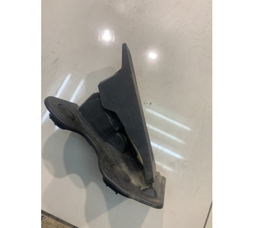 Педаль акселератора