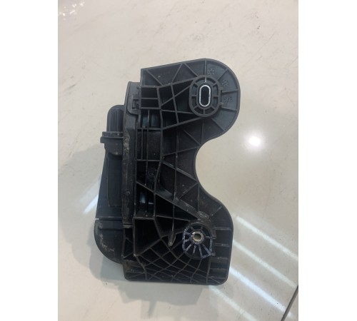 Педаль акселератора