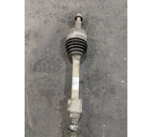 Привод(полуось) передний правый