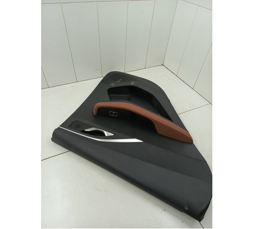 Обшивка двери задняя левая