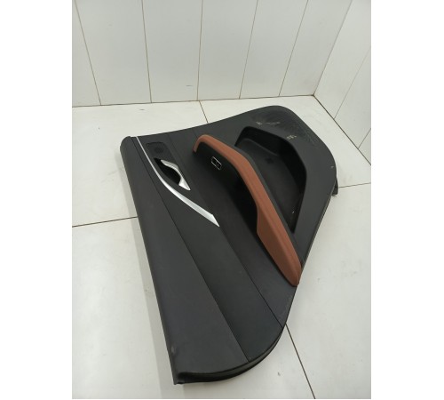 Обшивка двери задняя левая