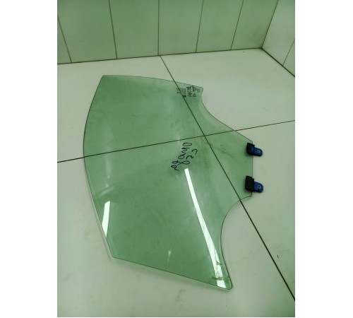 Стекло двери переднее левое