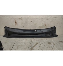 Решетка стеклоочистителя (планка под лобовое стекло)