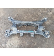 Задняя балка (подрамник)