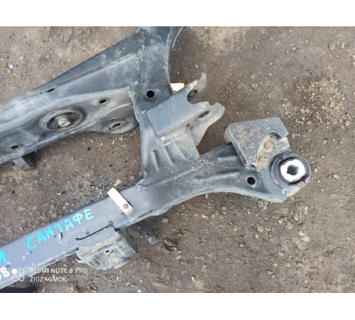 Задняя балка (подрамник)