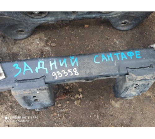 Задняя балка (подрамник)