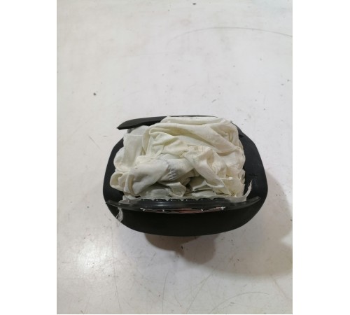 Подушка безопасности водителя