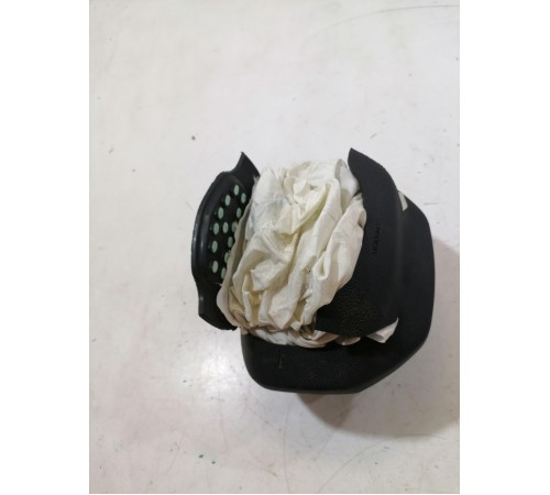 Подушка безопасности водителя