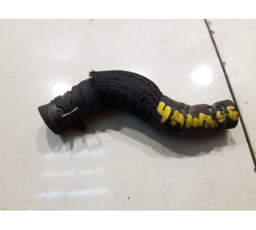 Патрубок системы охлаждения