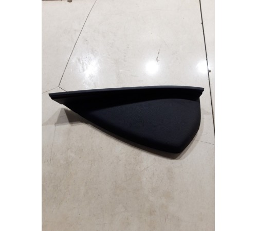 Накладка торпедо боковая(левая)