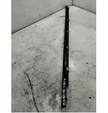 Уплотнитель стекла передний правый внешний