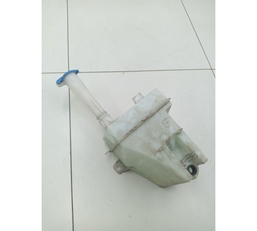 Бачок омывателя лобового стекла