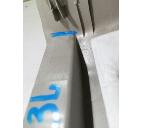 Обшивка стойки багажника верхняя левая